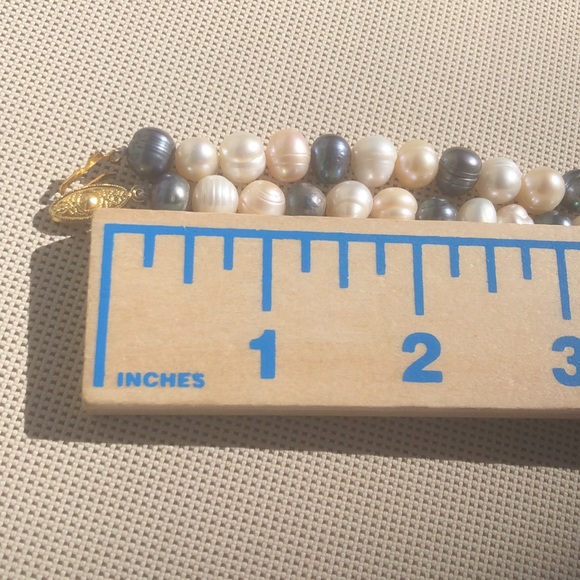 Tri-color Freshwater Pearls necklace and bracelet set, NEW! - Picture 6 of 7